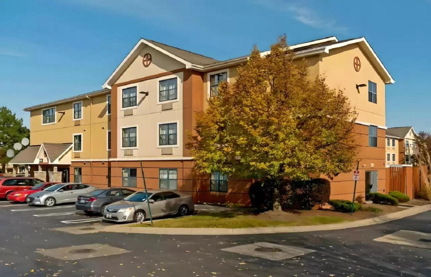Suburban Studios Auburn Hills - Detroit Extérieur photo
